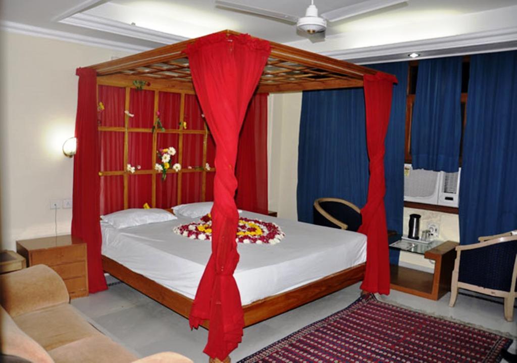 Hotel Aashish Jaipur Exteriör bild